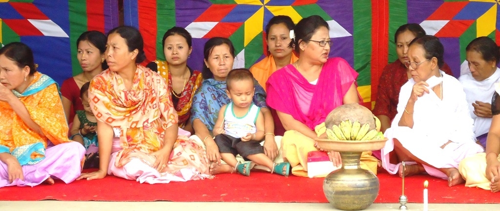 Sit-in-protest staged at Kakwa Bazaar in protest against arrest of Th. Jiten by AR