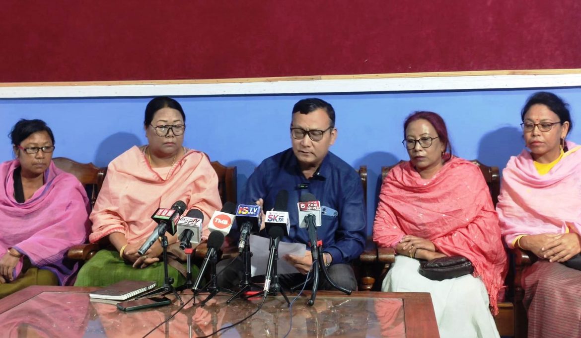 Thawai Mirel raises concerns over militarization and Panchayat elections during Jiribam visit